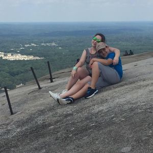 Meet your Posher, Mayra